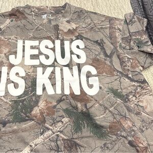 Camo 'Jesus Is King' Graphic T-Shirt
